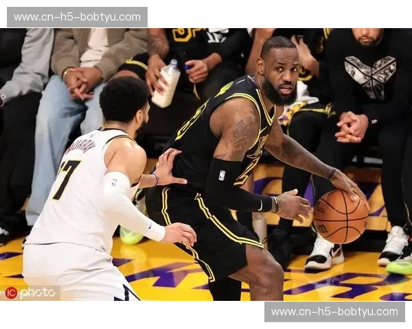 巅峰对决：掘金vs湖人西部决赛在线观看，见证新旧王朝的铁血碰撞